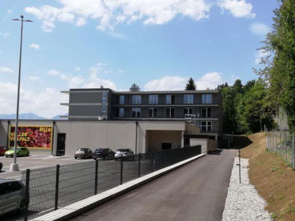 Stunning Woerthersee Holiday Home Sekull ภายนอก รูปภาพ